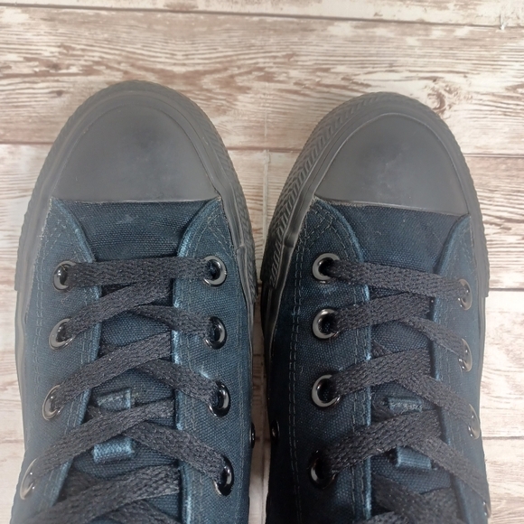 Converse All Stars Low Top Solid Black Sneakers Women's Canvas Shoes Size 6 - Picture 3 of 14